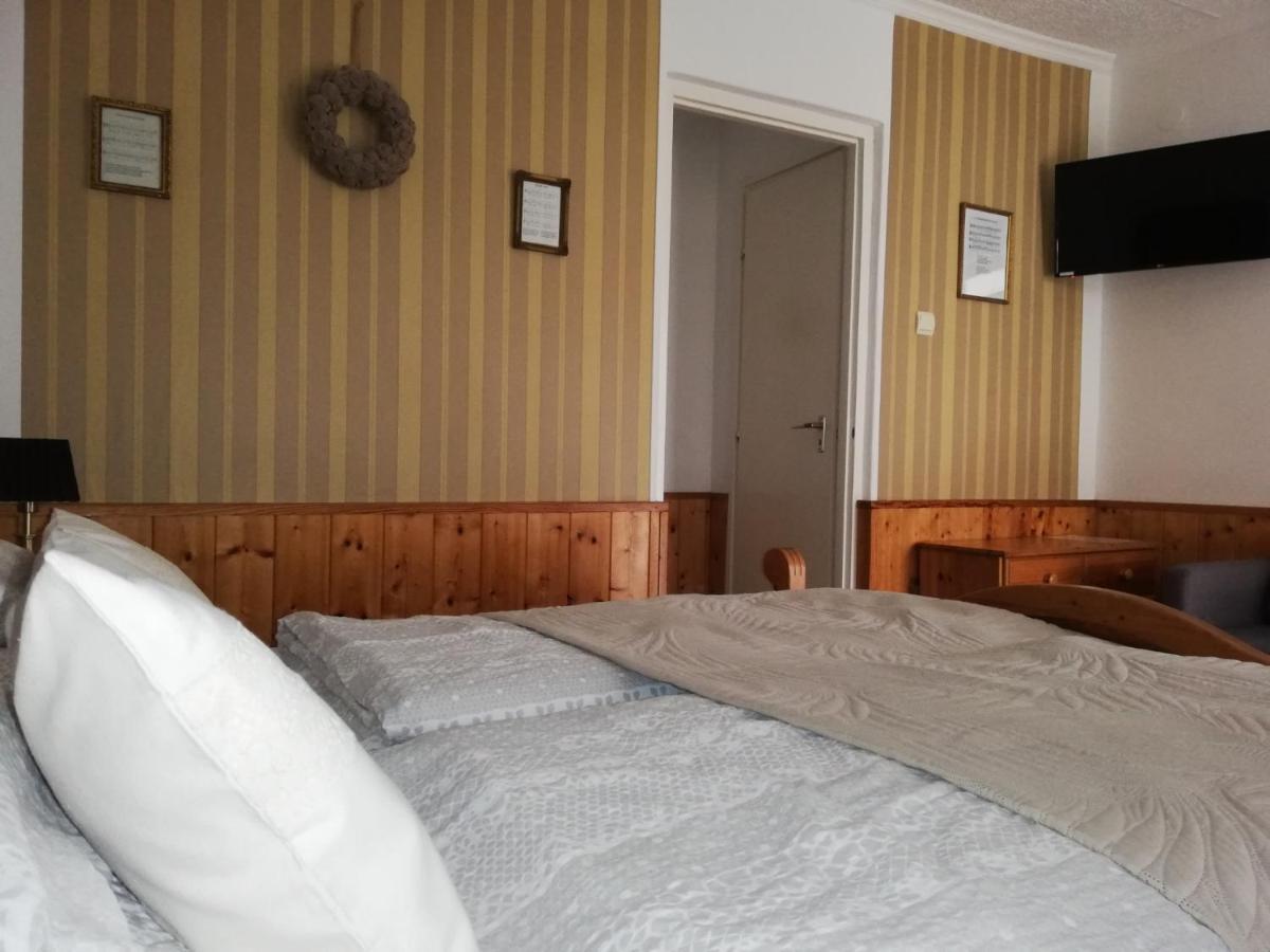 Bobita Apartmanhaz Szilvasvarad Exterior photo